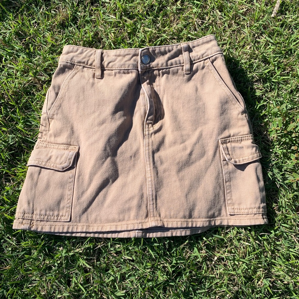 pacsun tan cargo mini skirt